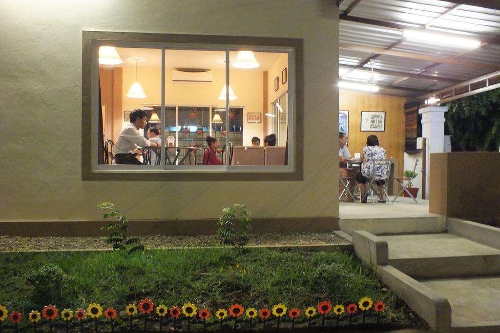 Avalon Residence Savannakhet Eksteriør billede