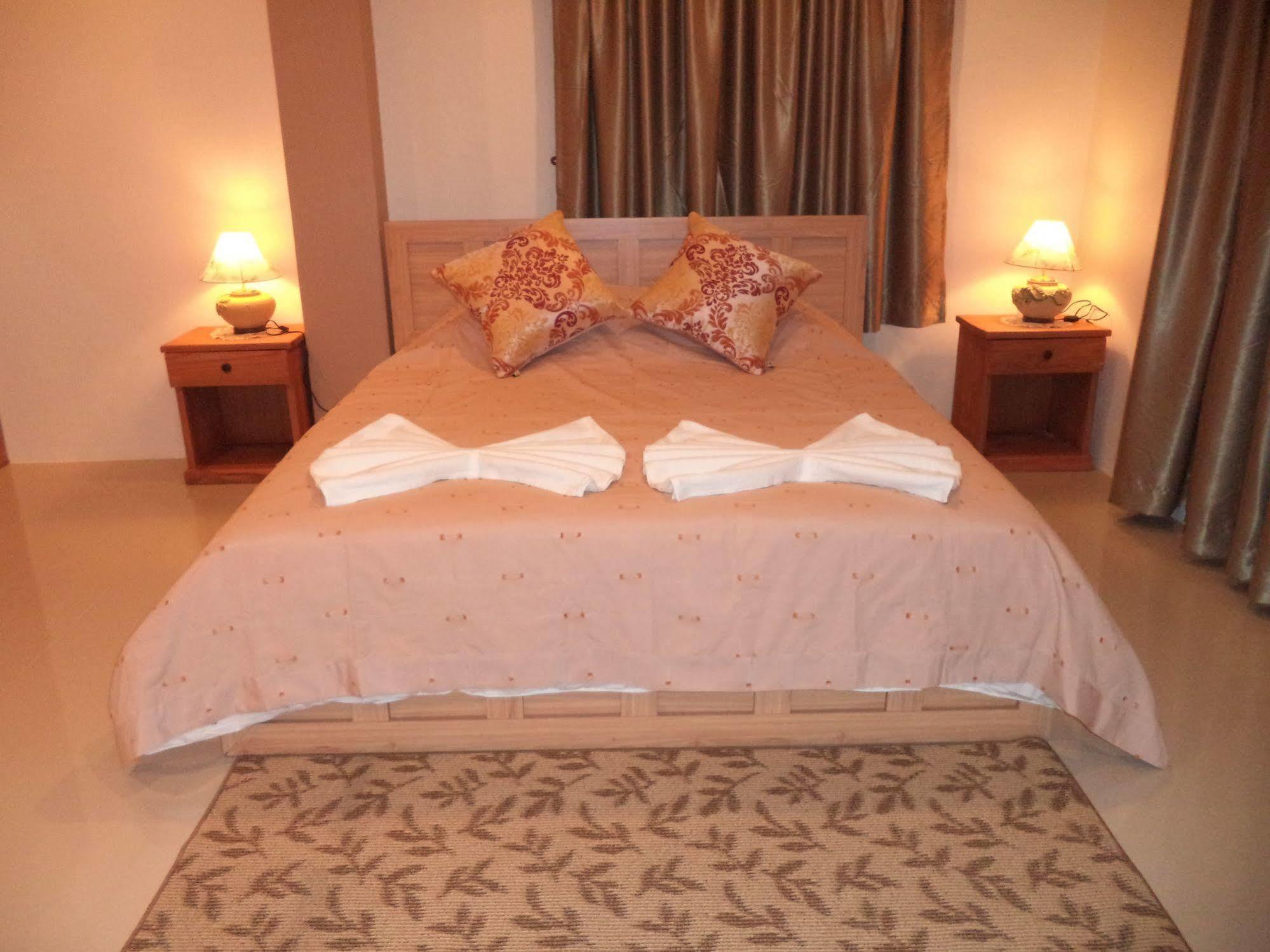 Avalon Residence Savannakhet Eksteriør billede
